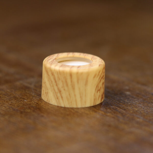 Tampa Com Furo Madeira R28/410